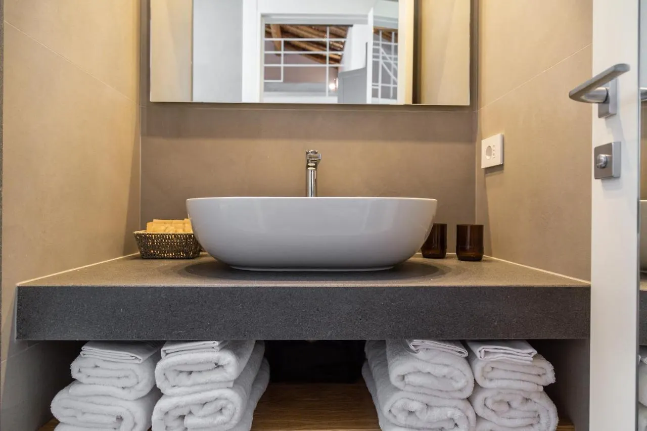 فندق مبيت وإفطار Tortolì Domu Qirat - Authentic Rooms & Terraces