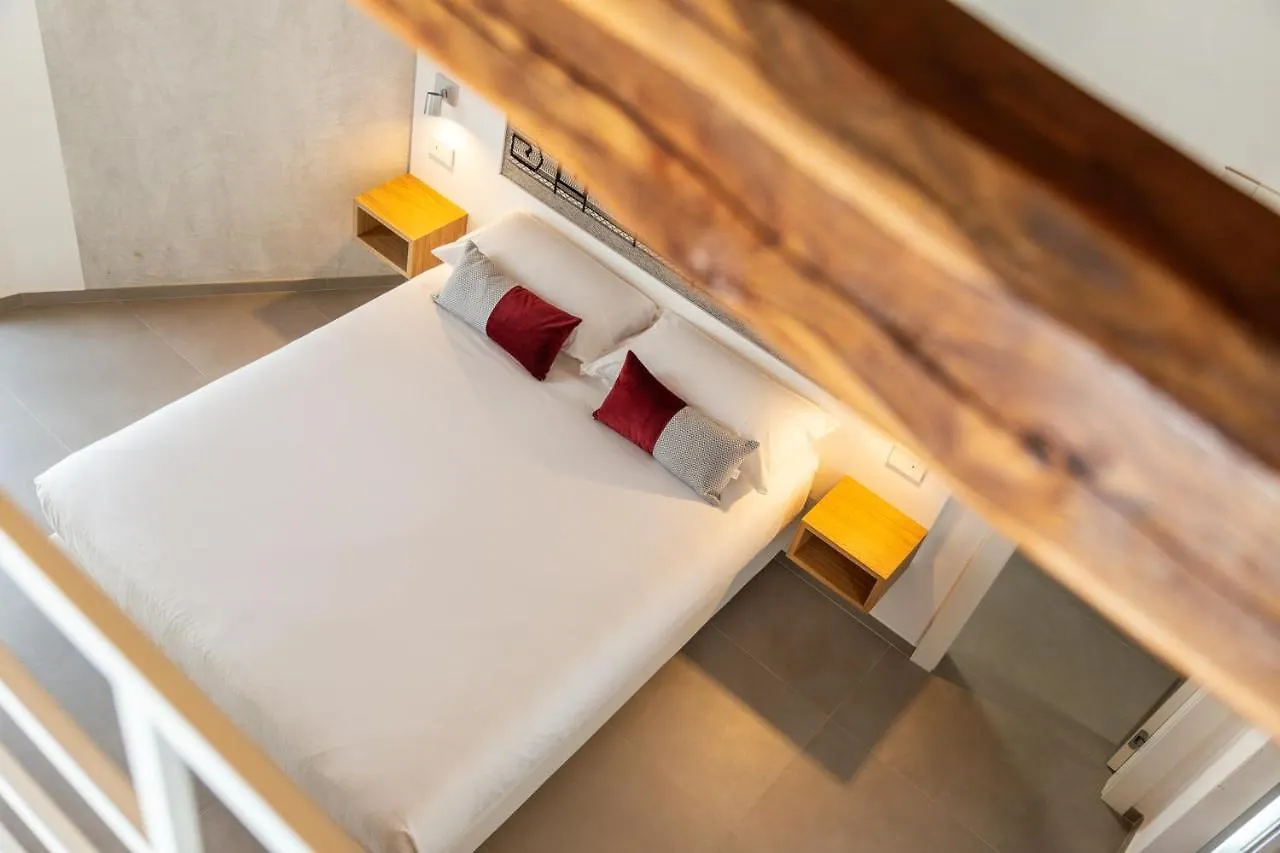فندق مبيت وإفطار Tortolì Domu Qirat - Authentic Rooms & Terraces