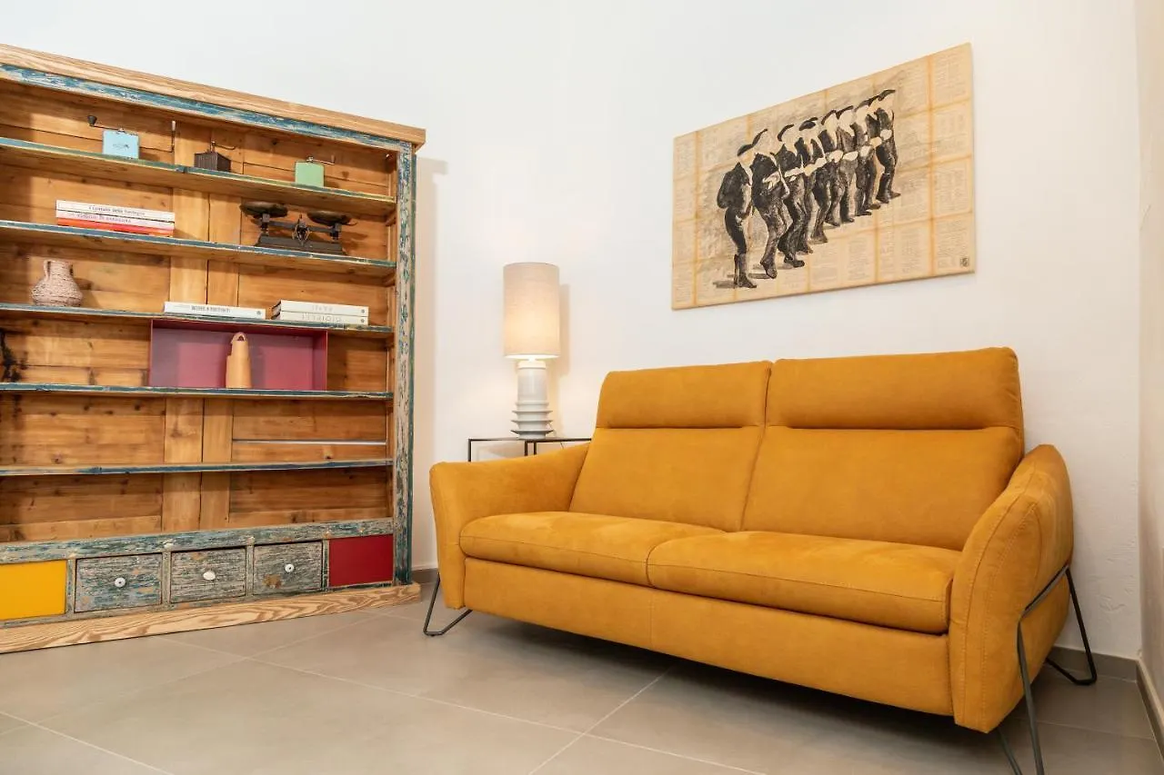 Tortolì Domu Qirat - Authentic Rooms & Terraces فندق مبيت وإفطار