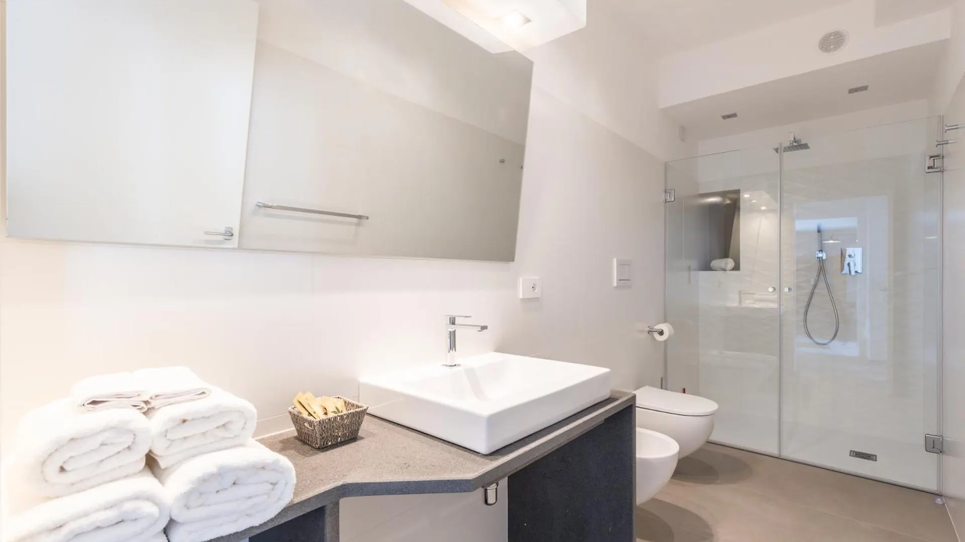 Tortolì Domu Qirat - Authentic Rooms & Terraces 0*,